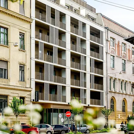 Limehome Mosonyi U Apartment