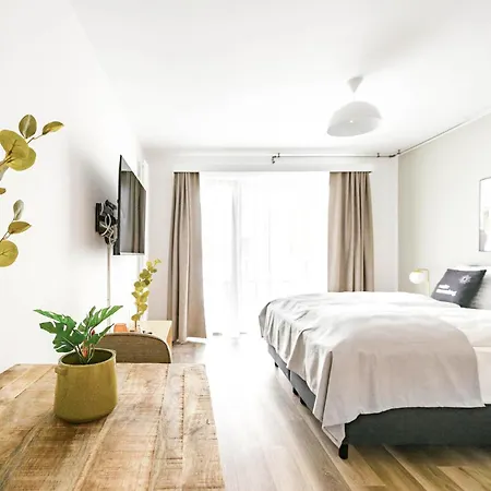 Limehome Mosonyi U Apartment
