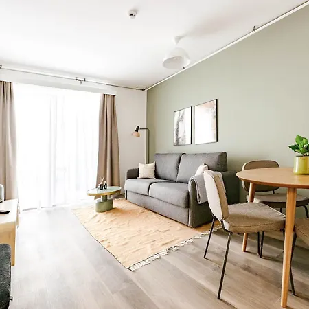Limehome Mosonyi U Apartment