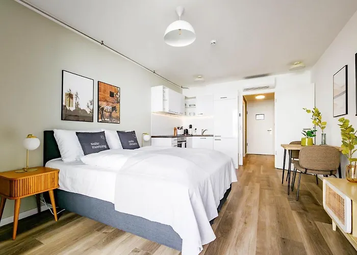 Limehome Mosonyi Apartment