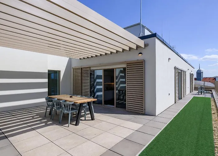 Limehome Mosonyi Apartment *