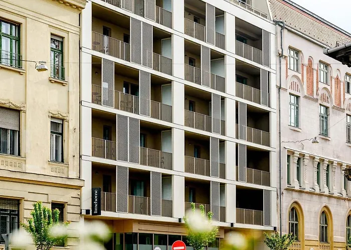 Limehome Mosonyi Apartment