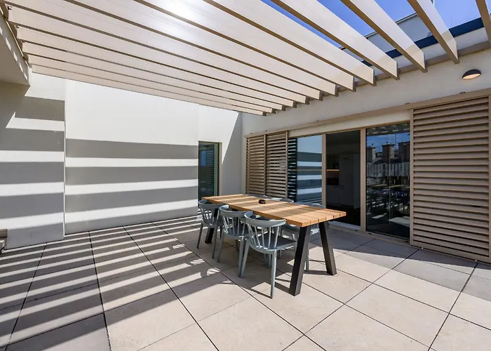 Limehome Mosonyi Apartment *