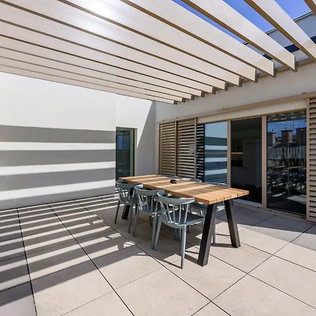 Limehome Mosonyi Apartament *